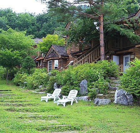 Mayfair Deneb Pension Pyeongchang Esterno foto
