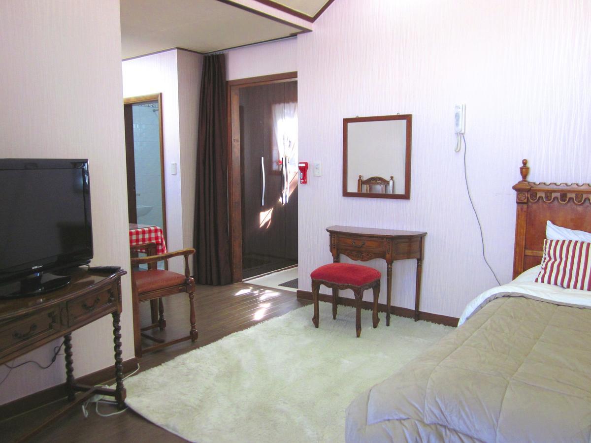 Mayfair Deneb Pension Pyeongchang Esterno foto