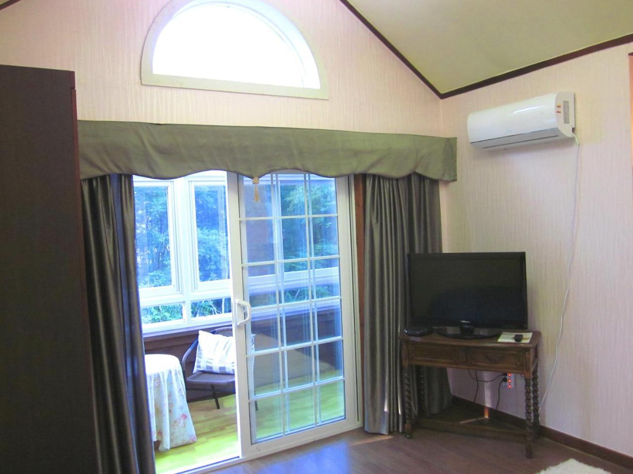 Mayfair Deneb Pension Pyeongchang Esterno foto