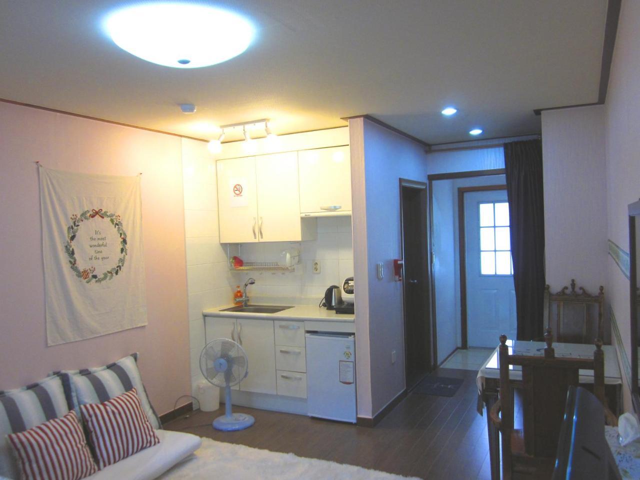 Mayfair Deneb Pension Pyeongchang Esterno foto
